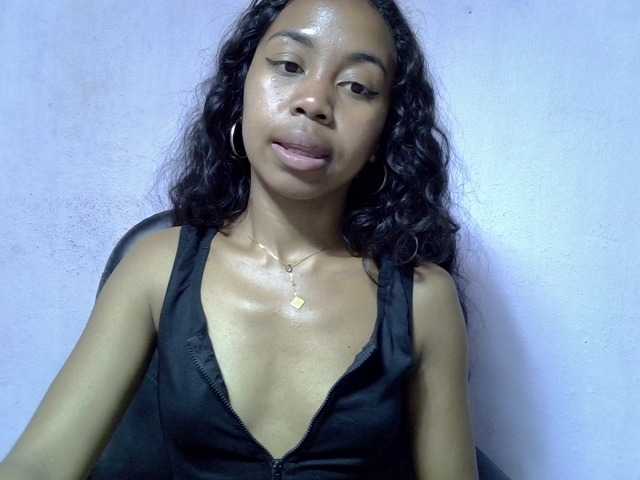 Oceane1 live cam on BongaCams