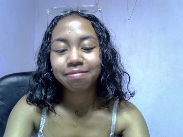 Oceane1 live cam on BongaCams