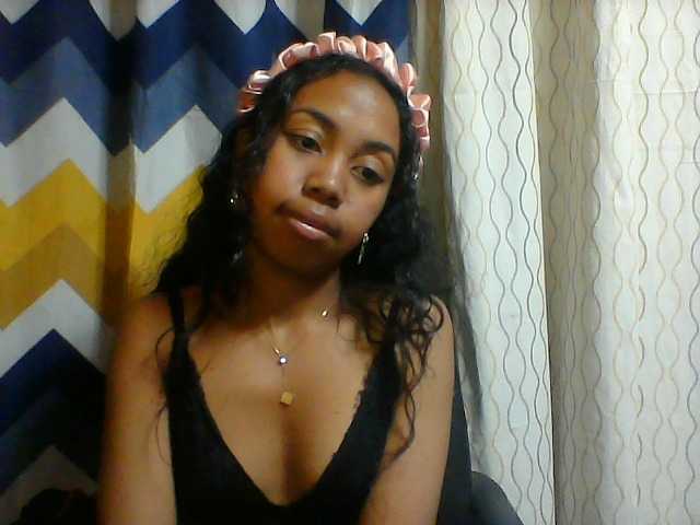 Oceane1 live cam on BongaCams