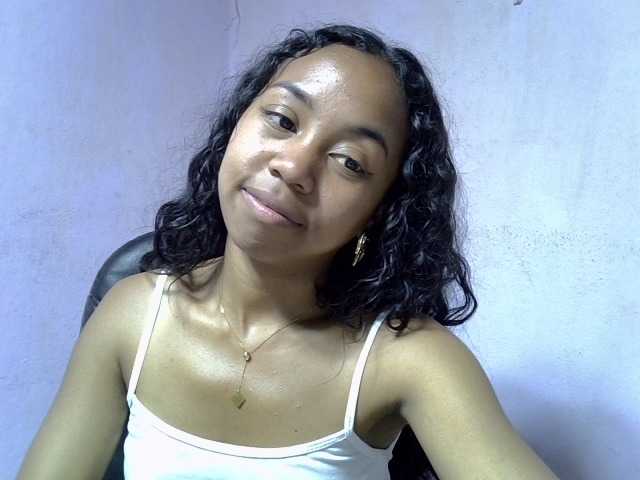 Oceane1 live cam on BongaCams
