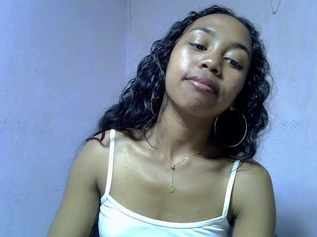 Oceane1 live cam on BongaCams