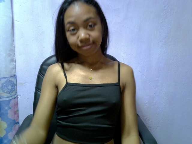 Oceane1 live cam on BongaCams