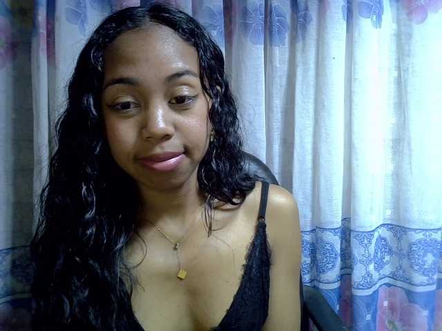 Oceane1 live cam on BongaCams