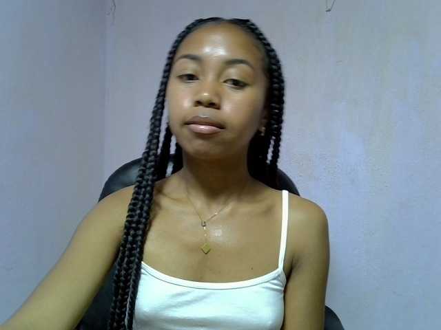 Oceane1 live cam on BongaCams
