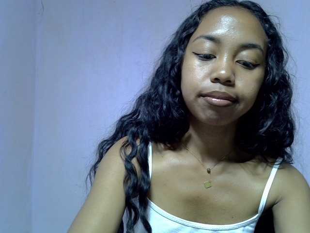 Oceane1 live cam on BongaCams