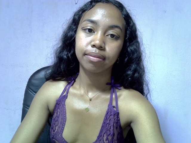 Oceane1 live cam on BongaCams