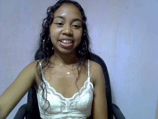 Oceane1 live cam on BongaCams