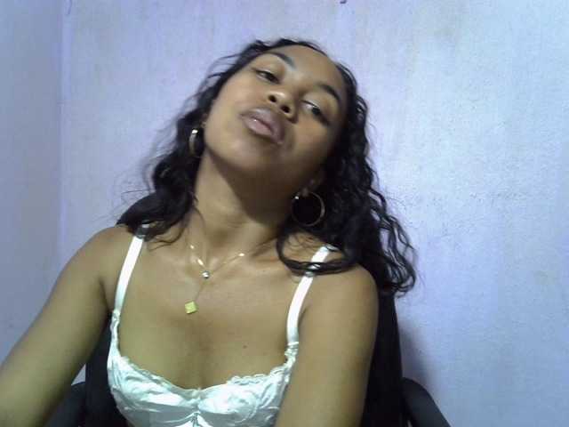 Oceane1 live cam on BongaCams