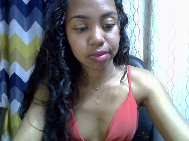 Oceane1 live cam on BongaCams