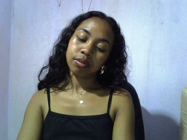 Oceane1 live cam on BongaCams