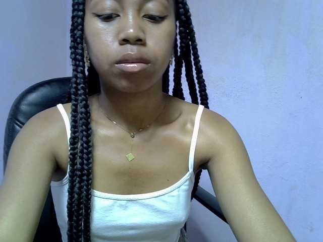 Oceane1 live cam on BongaCams