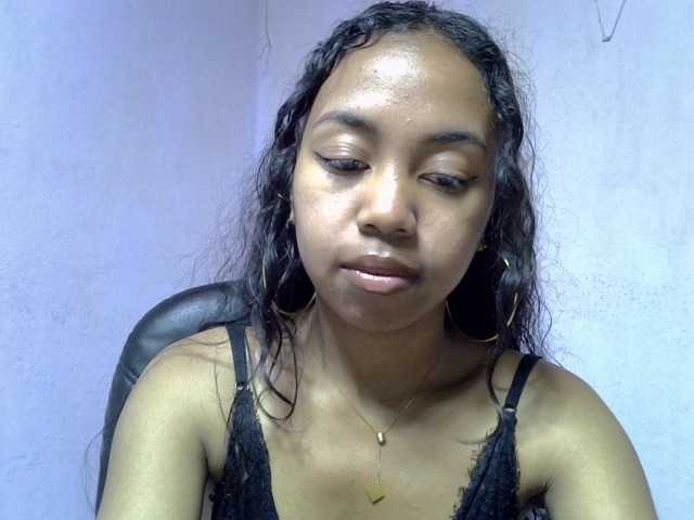 Oceane1 live cam on BongaCams