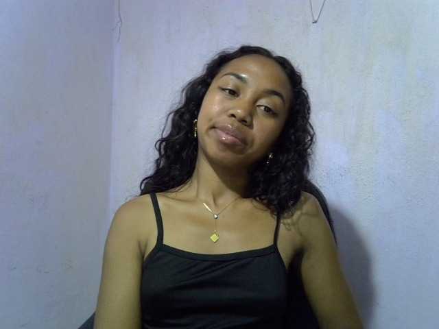 Oceane1 live cam on BongaCams