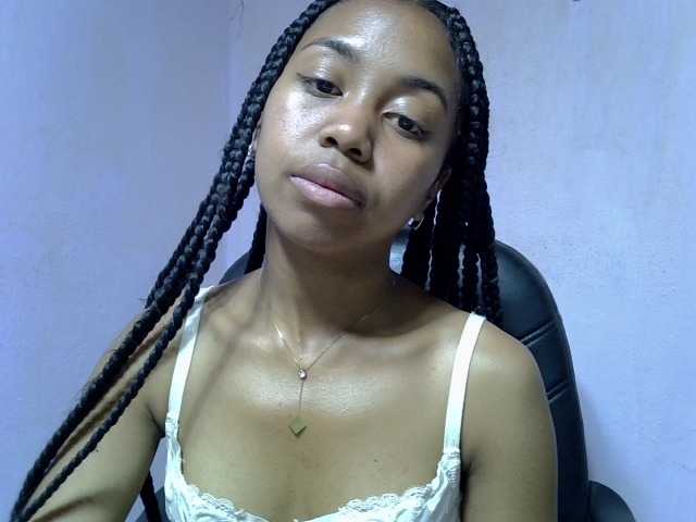 Oceane1 live cam on BongaCams