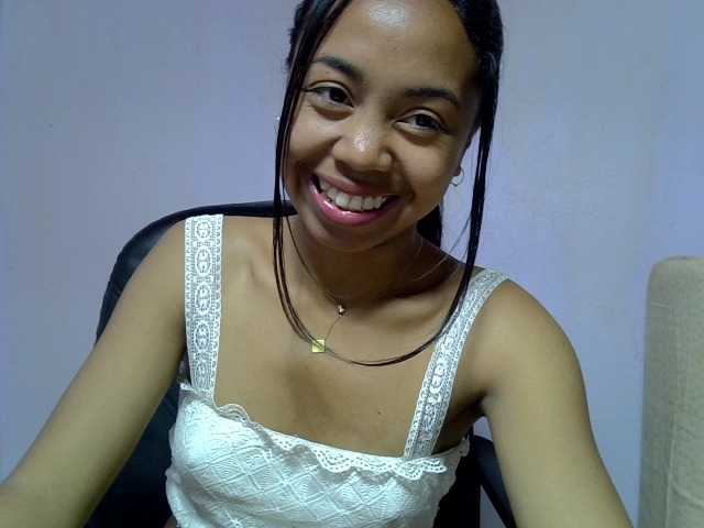 Oceane1 live cam on BongaCams