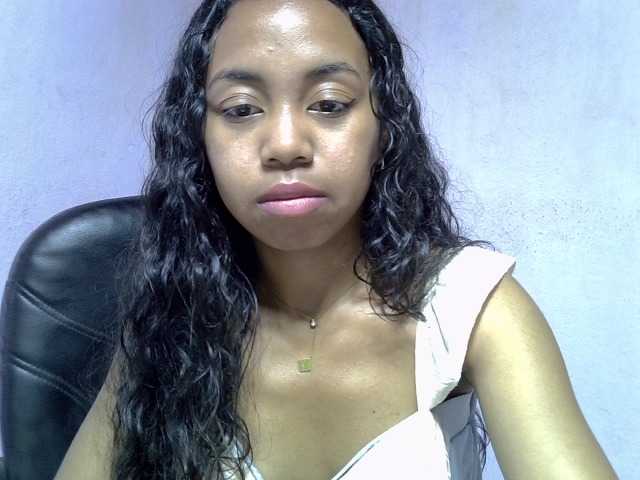 Oceane1 live cam on BongaCams