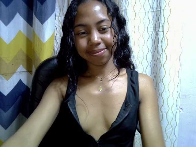Oceane1 live cam on BongaCams