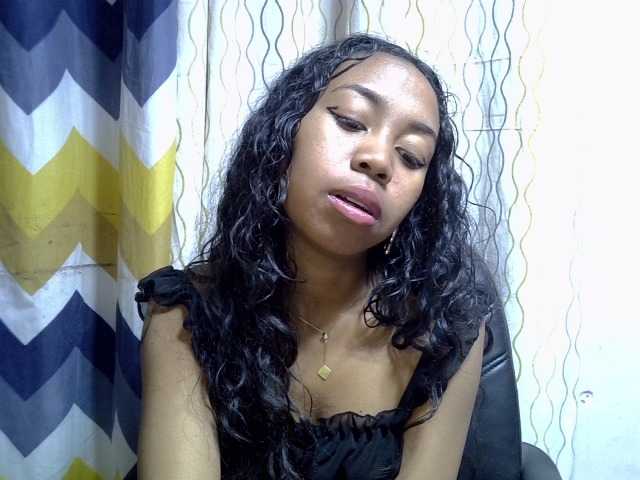 Oceane1 live cam on BongaCams