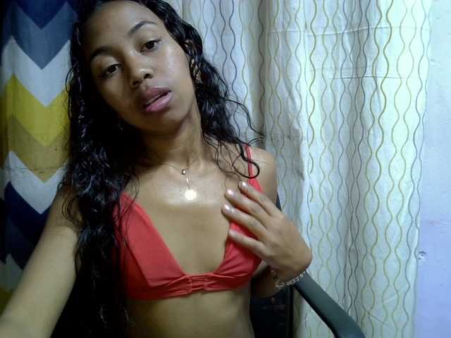 Oceane1 live cam on BongaCams