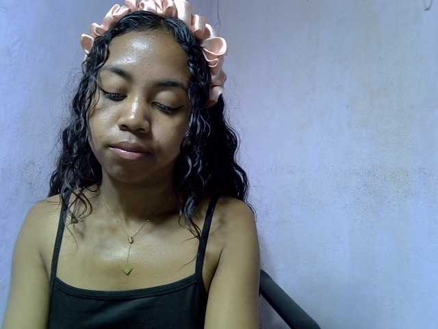 Oceane1 live cam on BongaCams