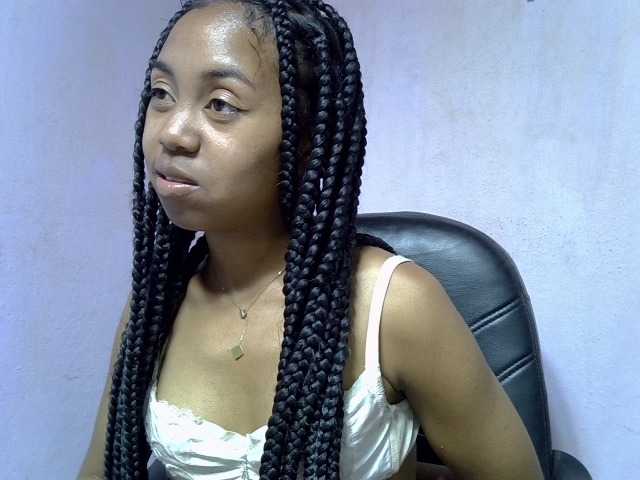 Oceane1 live cam on BongaCams