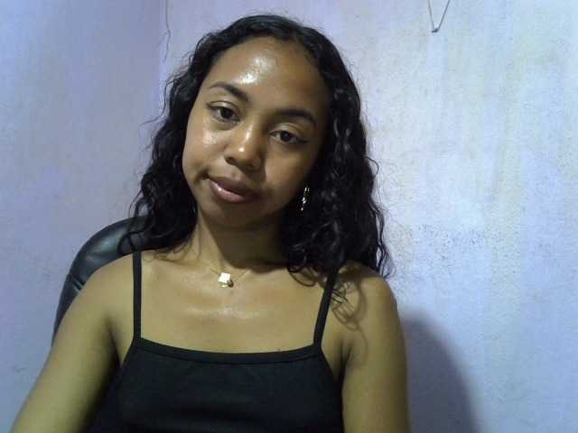 Oceane1 live cam on BongaCams