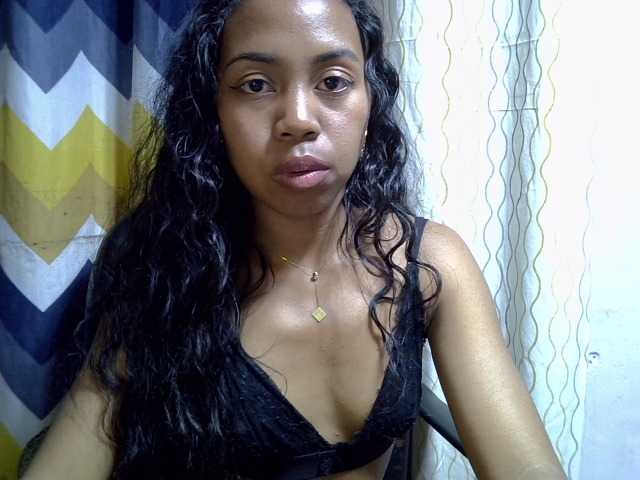 Oceane1 live cam on BongaCams