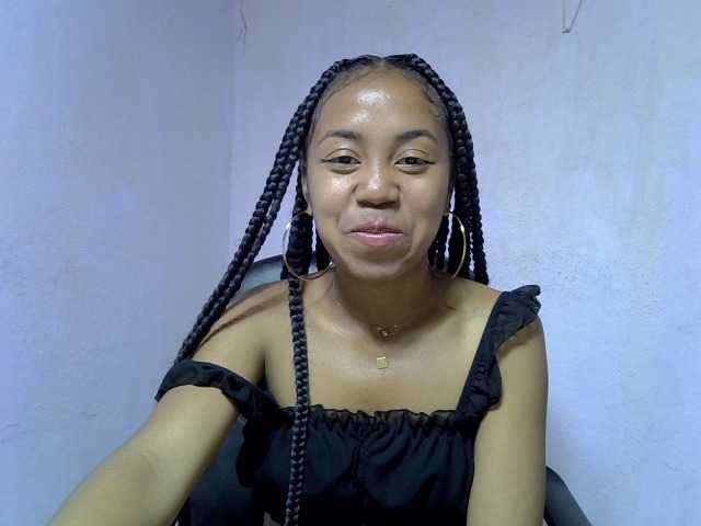 Oceane1 live cam on BongaCams