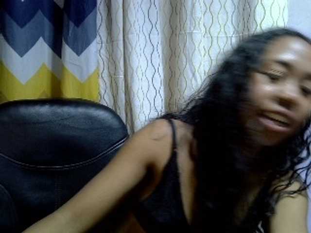 Oceane1 live cam on BongaCams