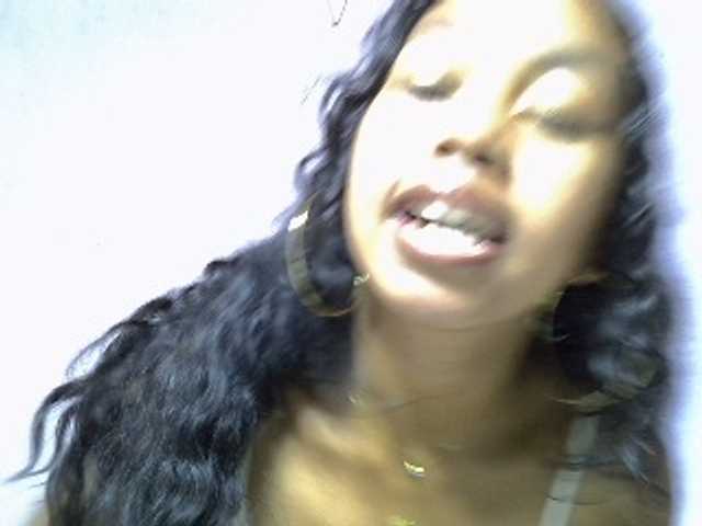 Oceane1 live cam on BongaCams