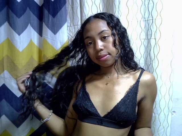 Oceane1 live cam on BongaCams