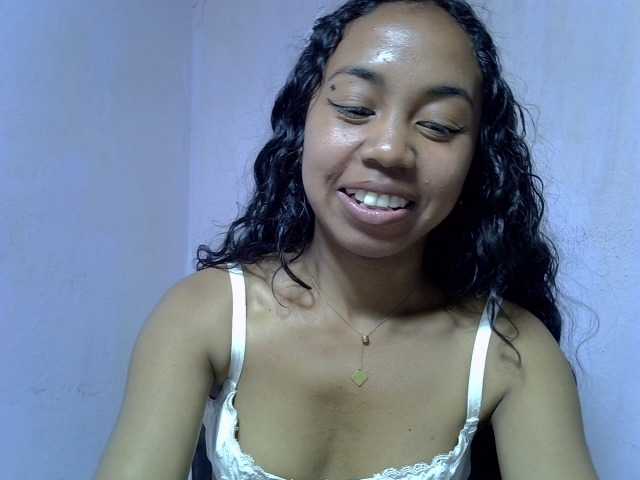 Oceane1 live cam on BongaCams