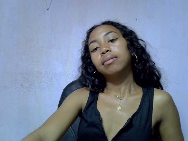 Oceane1 live cam on BongaCams