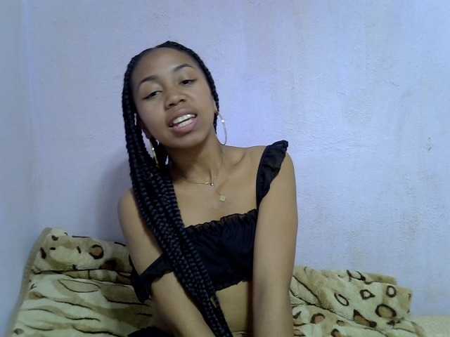 Oceane1 live cam on BongaCams