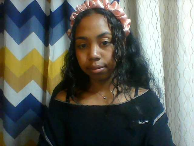 Oceane1 live cam on BongaCams