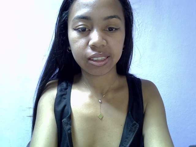 Oceane1 live cam on BongaCams