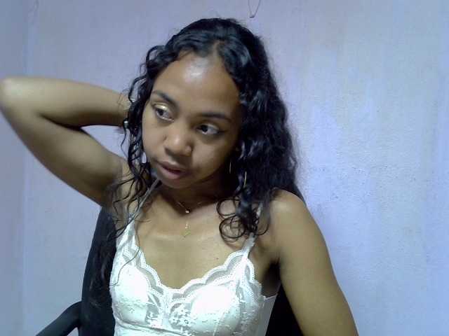 Oceane1 live cam on BongaCams