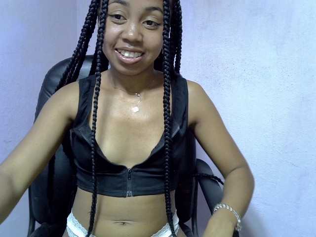 Oceane1 live cam on BongaCams