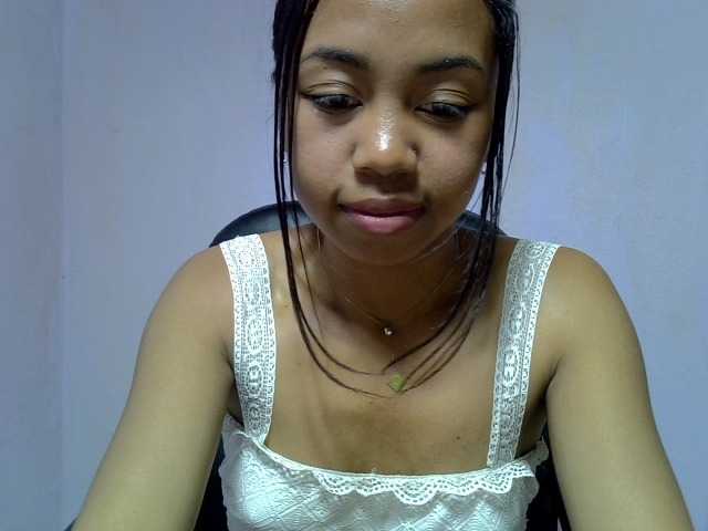 Oceane1 live cam on BongaCams