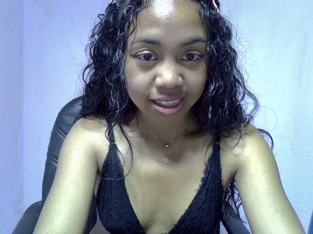 Oceane1 live cam on BongaCams