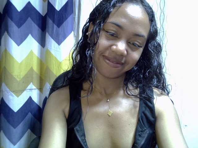 Oceane1 live cam on BongaCams