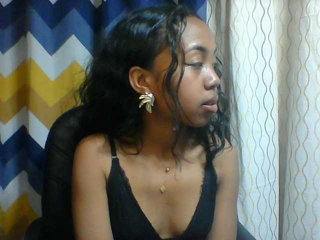 Oceane1 live cam on BongaCams