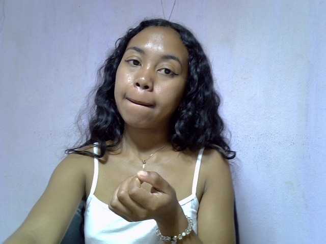 Oceane1 live cam on BongaCams