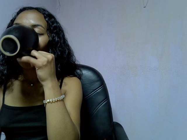 Oceane1 live cam on BongaCams