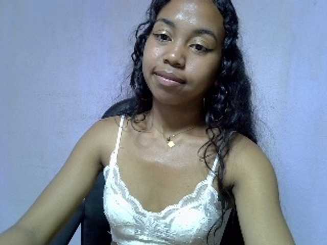 Oceane1 live cam on BongaCams