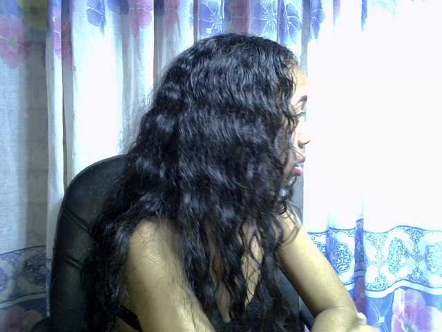 Oceane1 live cam on BongaCams