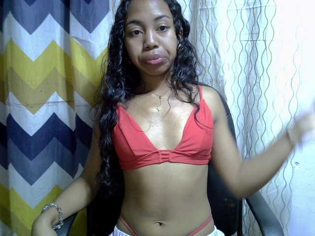 Oceane1 live cam on BongaCams