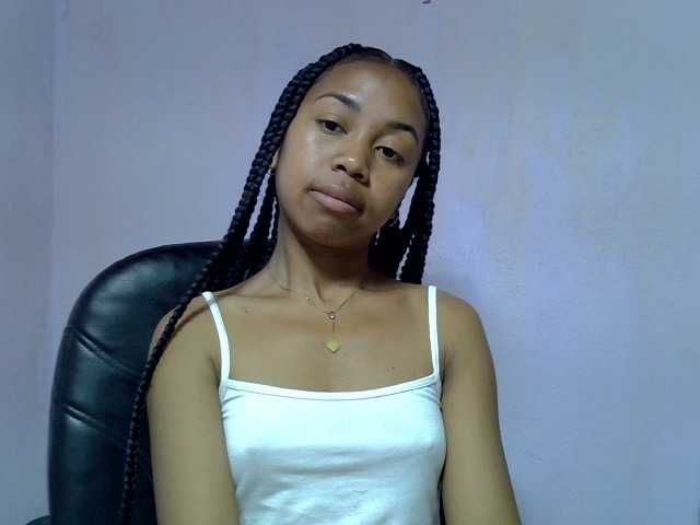 Oceane1 live cam on BongaCams