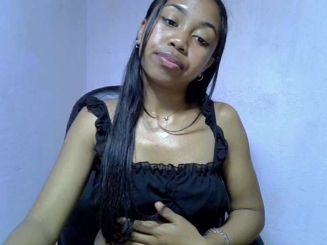 Oceane1 live cam on BongaCams