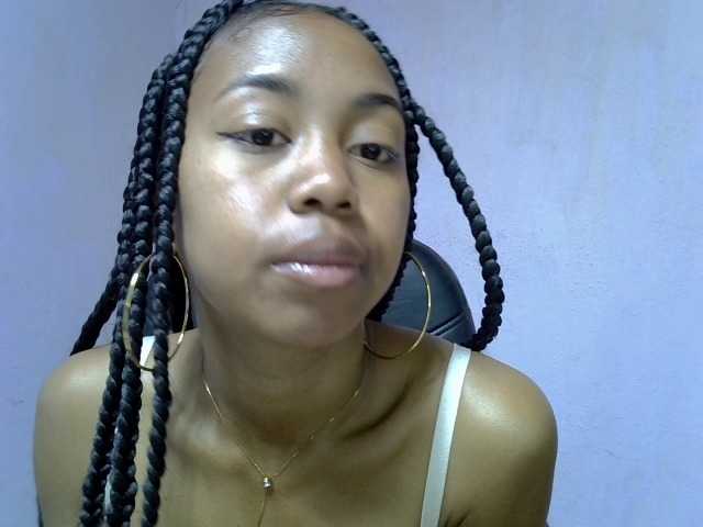 Oceane1 live cam on BongaCams